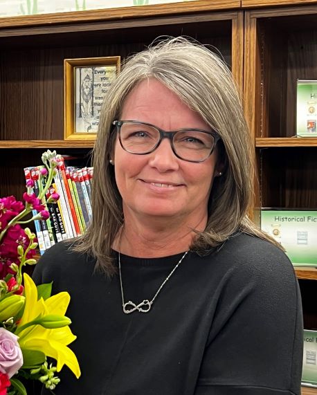 Staff Member of the Year - Shannon McKnight